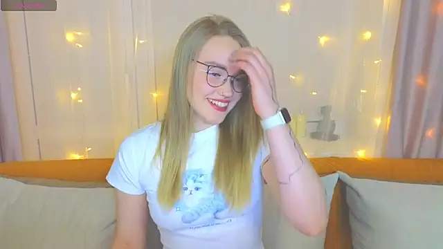 Aurora Golden1 online show from February 24, 3:20 pm