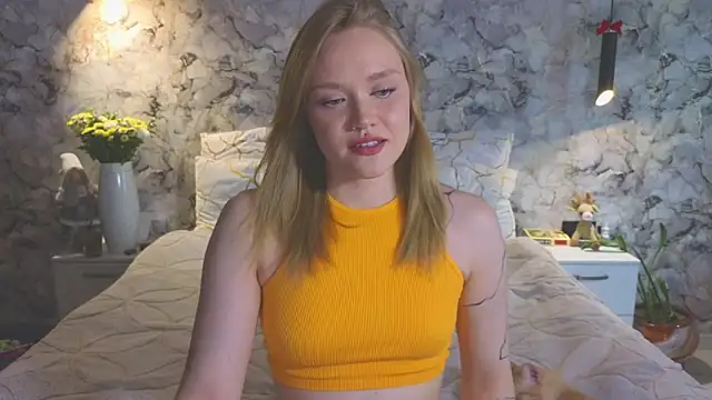 Aurora Golden1 online show from June 13, 12:03 pm