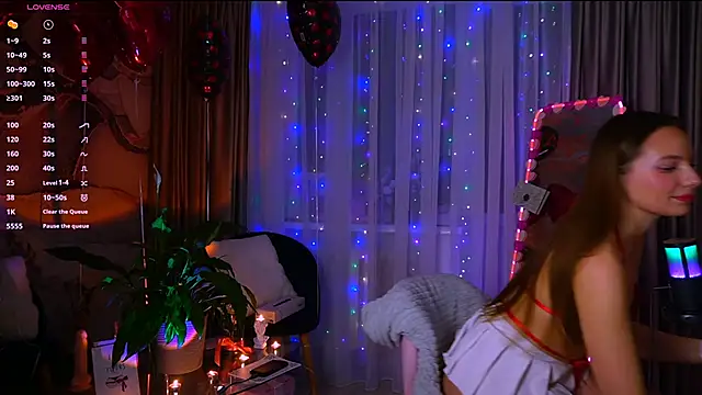 soffy  kisss online show from February 13, 4:25 pm