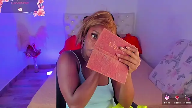 Snapshot of Ananya_Kay01 chatting on January 31, 1:43 am Ananya Kay01 online show from January 31, 1:43 am