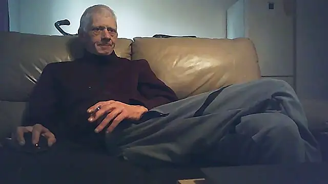 Snapshot of brenzs chatting on November 23, 1:55 pm brenzs online show from November 23, 1:55 pm