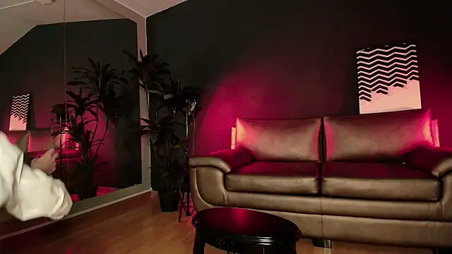 MyMayte online show from May 2, 1:49 pm