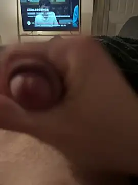 Snapshot of ad0813 chatting on March 19, 9:27 pm ad0813 online show from March 19, 9:27 pm