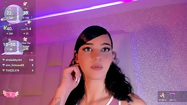 Summer walkerr online show from January 26, 6:48 pm