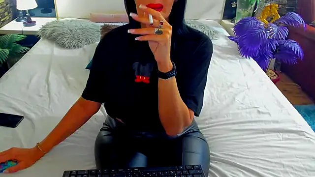 shannon4u online show from February 7, 6:55 pm