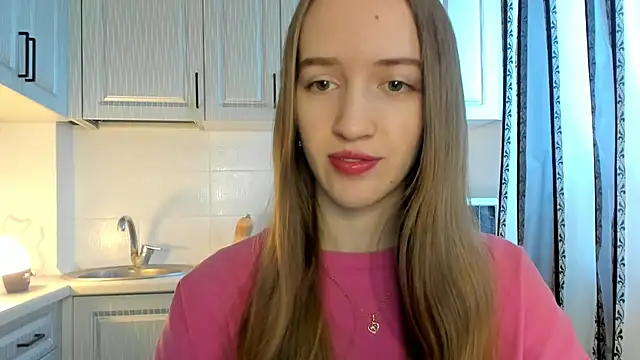 leslie my lovee online show from December 14, 8:20 am