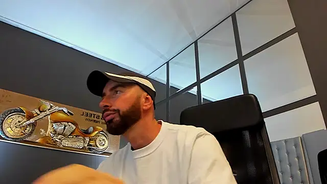 AronGrant online show from September 24, 9:23 am