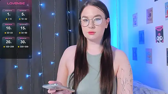 Snapshot of MyNameIsLilith chatting on December 23, 7:06 am MyNameIsLilith online show from December 23, 7:06 am