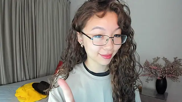 AgnieszkaBanana online show from February 4, 4:05 am