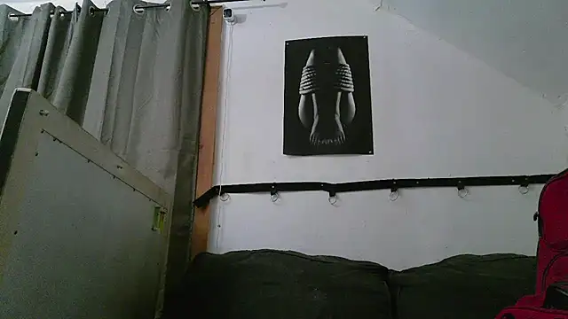 Snapshot of Kinkster615 chatting on January 1, 8:35 am Kinkster615 online show from January 1, 8:35 am