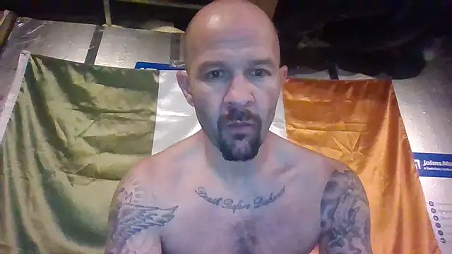 Snapshot of Kinkster615 chatting on March 22, 5:17 am Kinkster615 online show from March 22, 5:17 am
