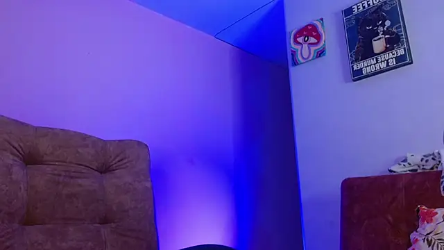 420viol3ta  online show from March 3, 11:14 pm