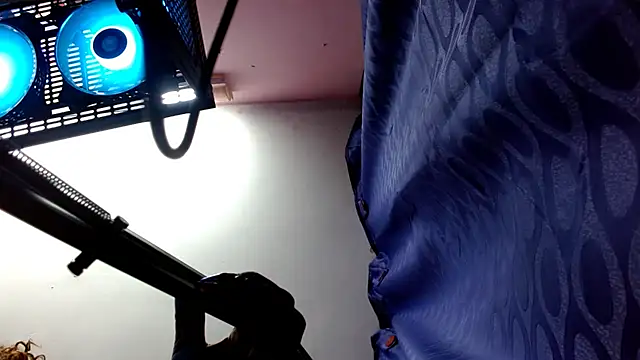 420viol3ta  online show from March 5, 11:05 pm