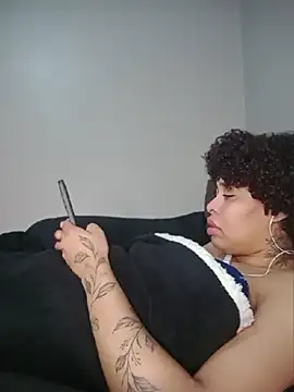 Su Duarte 1 online show from July 2, 3:23 am