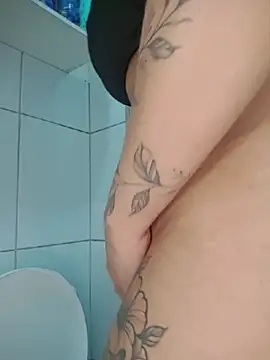 Su Duarte 1 online show from July 28, 1:23 am