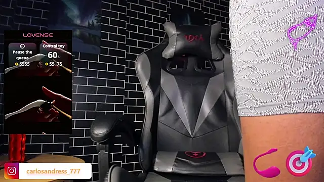 Lil Curved online show from July 27, 11:28 am