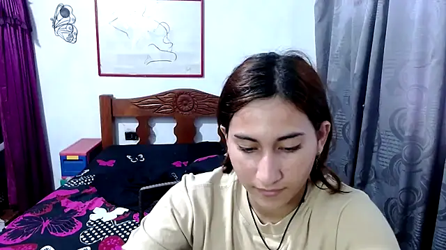 LadyMilk003 online show from October 14, 3:57 pm