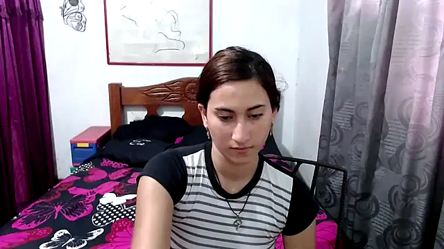 LadyMilk003 online show from October 17, 4:53 pm