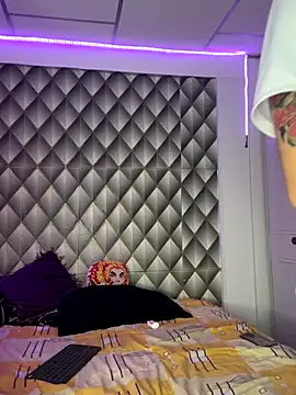 Snapshot of CoupleSwingerLatin chatting on October 11, 11:14 pm CoupleSwingerLatin online show from October 11, 11:14 pm