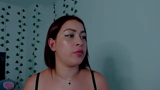 Snapshot of Miaa_Garcia chatting on September 17, 10:44 pm Miaa Garcia online show from September 17, 10:44 pm