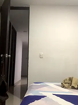 Snapshot of JovenDesobediente chatting on November 23, 4:45 am JovenDesobediente online show from November 23, 4:45 am