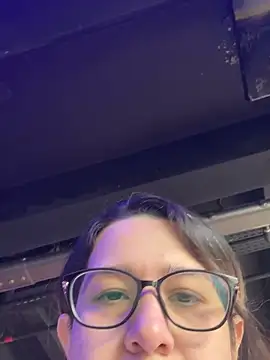 amooraaamoon online show from November 17, 1:06 pm