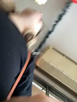 amooraaamoon online show from November 24, 1:22 pm