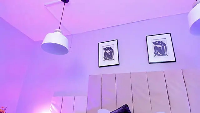 April bowie online show from February 10, 6:45 pm