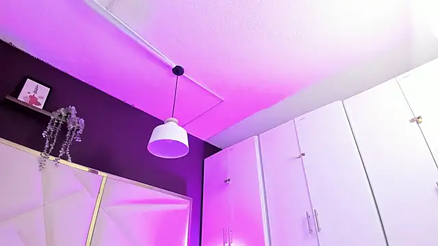 April bowie online show from March 10, 11:37 am