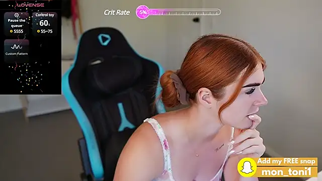 aus queen online show from December 13, 3:38 am