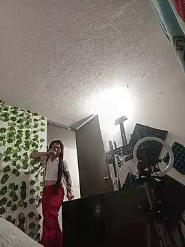 Snapshot of Hellen_dumont chatting on November 13, 2:43 am Hellen dumont online show from November 13, 2:43 am