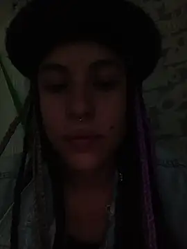 Snapshot of Hellen_dumont chatting on November 16, 12:05 am Hellen dumont online show from November 16, 12:05 am