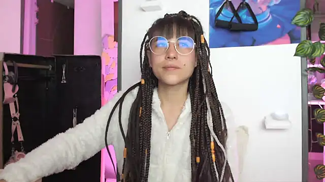 Snapshot of Hellen_dumont chatting on June 6, 1:32 am Hellen dumont online show from June 6, 1:32 am