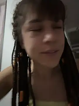 Snapshot of Hellen_dumont chatting on July 1, 11:37 pm Hellen dumont online show from July 1, 11:37 pm
