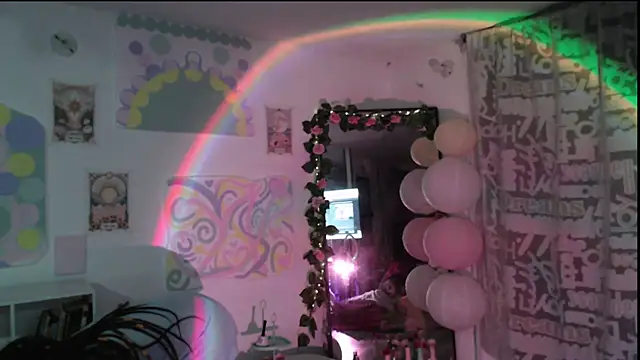Snapshot of Hellen_dumont chatting on July 7, 3:42 am Hellen dumont online show from July 7, 3:42 am