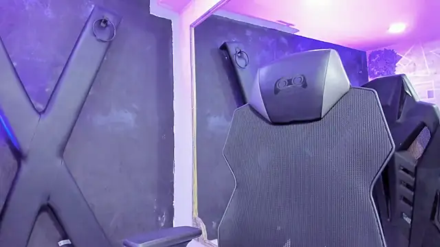 DarlingBDSM  online show from January 14, 1:17 pm