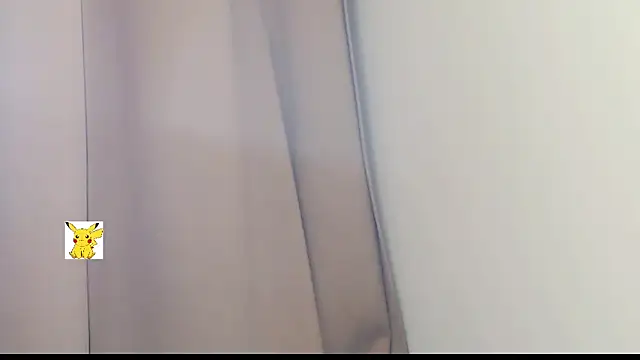 Snapshot of honey_skin chatting on February 23, 4:07 am honey skin online show from February 23, 4:07 am