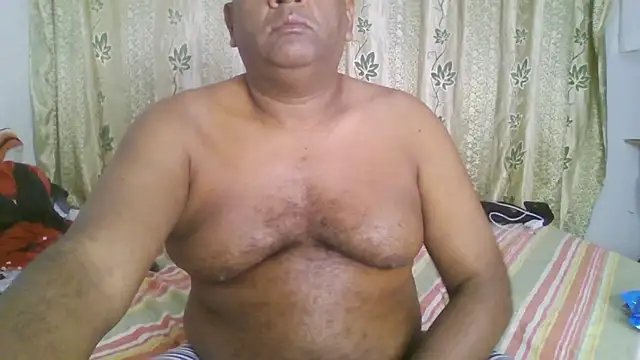 Beargryzzly online show from January 1, 6:38 pm