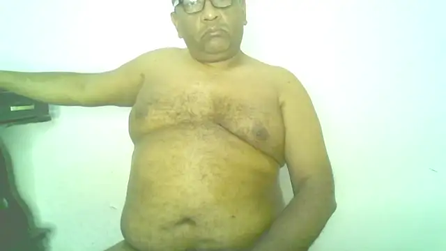 Beargryzzly online show from December 4, 2:48 pm