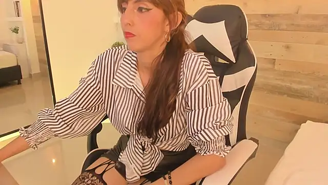 candy summer28 online show from February 26, 12:20 am