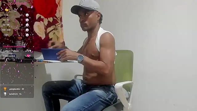 maik  alen online show from June 18, 1:06 am