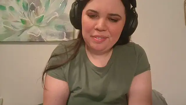 Snapshot of AlessaLoveX chatting on July 18, 5:55 am AlessaLoveX online show from July 18, 5:55 am