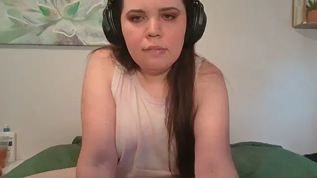 Snapshot of AlessaLoveX chatting on July 21, 11:18 pm AlessaLoveX online show from July 21, 11:18 pm