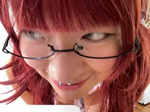 Snapshot of xxxYUKARIxxx chatting on July 31, 12:26 pm xxxYUKARIxxx online show from July 31, 12:26 pm