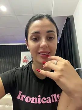 SophiaVilner online show from September 23, 5:49 pm