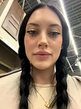 Melissa crazy online show from December 4, 3:10 pm