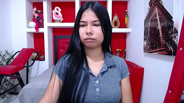 Letty Plugxo online show from October 1, 12:33 pm