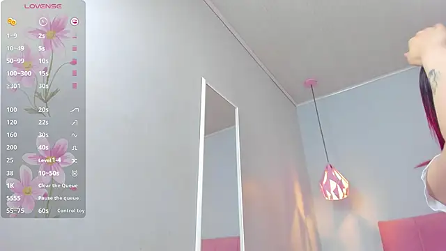 ScarletGV online show from January 30, 7:50 am