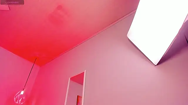 ScarletGV online show from October 9, 9:13 pm