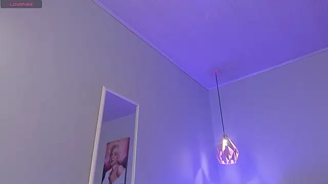 ScarletGV online show from February 13, 5:58 am